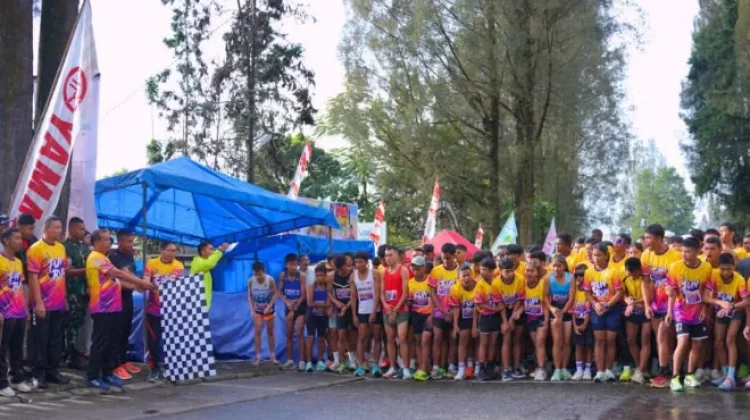 Bupati dan Wakil Bupati Karo Buka Fun Run Festival Bunga dan Buah Tahun 2026
