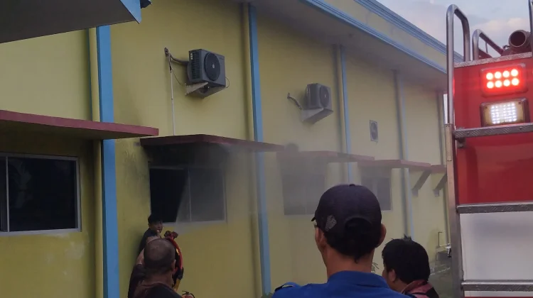 Gardu Induk Ruang Komputer Milik PLN Tanjungbalai Terbakar