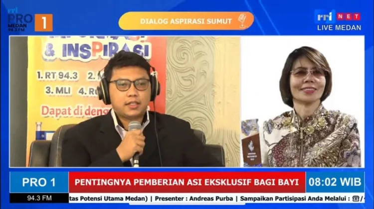 Ibu Memberikan ASI Eksklusif untuk Tumbuh Kembang Bayi