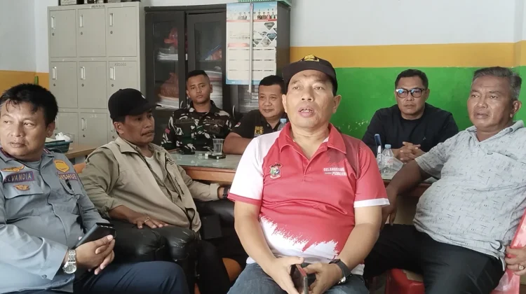 Penertiban Pedagang Alun-alun Tanjungbalai Diwarnai Adu Mulut dan Dorong-doronga