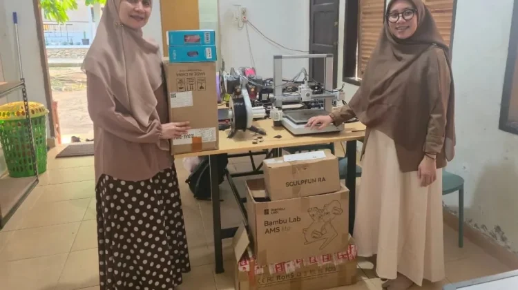 Dosen USU Perkuat Kompetensi Guru lewat Robot Edukasi dan 3D Printing