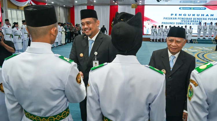 Bobby Nasution Kukuhkan 74 Paskibraka Sumut, Tekankan Peran sebagai Teladan Persa