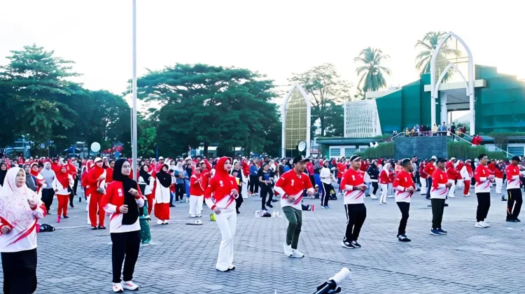 Ribuan Warga Tebing Tinggi Meriahkan HUT ke-81 RI