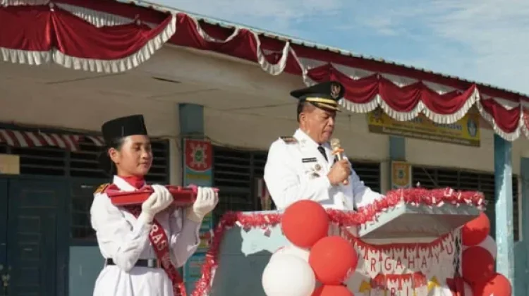 Bupati Karo Ikuti Apel HUT ke-81 Kemerdekaan RI di SMP Negeri 1 Kabanjahe
