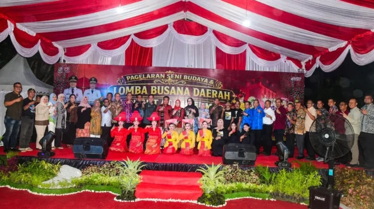 Wabup Apresiasi Pagelaran Seni Budaya dan Lomba Busana Daerah
