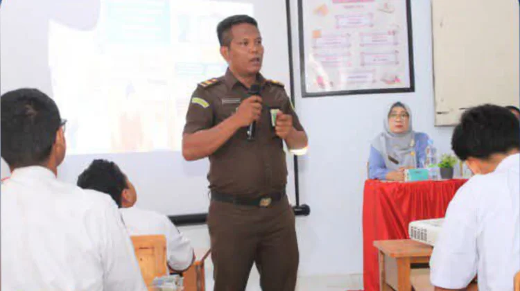 Kejati Sumut Ingatkan Pelajar Bijak Bermedia Sosial