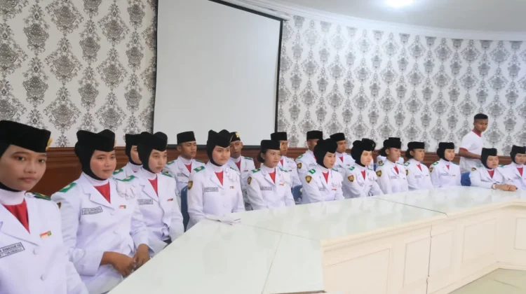 Wali Kota Tanjungbalai Dorong Paskibraka Jadi Pemimpin Masa Depan