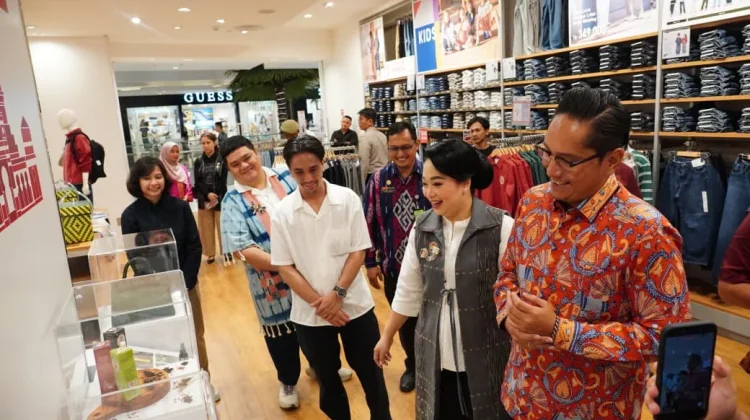 Produk UMKM Binaan Dekranasda Medan Tembus Etalase Uniqlo