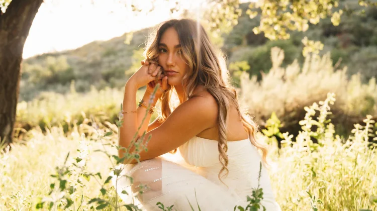 Alyssa Grace Rilis EP "spilling my guts" usai Tembus Billboard