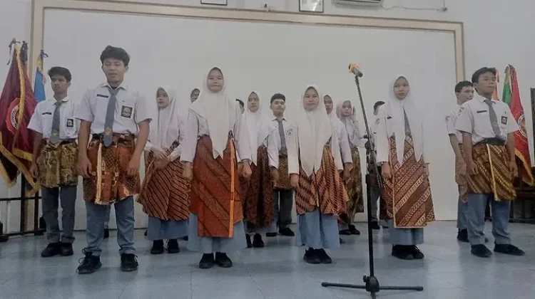 Masyarakat Nilai Sekolah Berperan Penting Menyiapkan Masa Depan Anak Bangsa