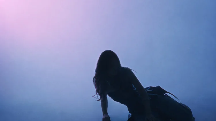 Sinda Ghania Rilis Single Baru Berjudul "WHAT IF I'M NEVER ENOUGH"