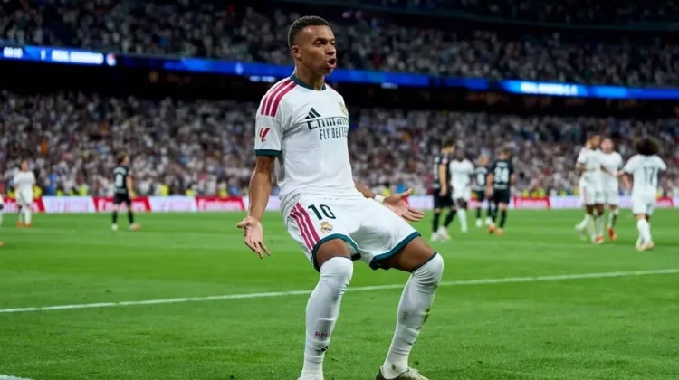 Kylian Mbappe Cetak Hat-trick saat Real Madrid Libas Sociedad
