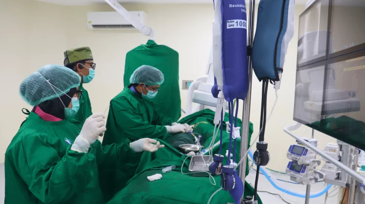 RSUD Drs. H. Amri Tambunan Lakukan Coiling Aneurisma Perdana
