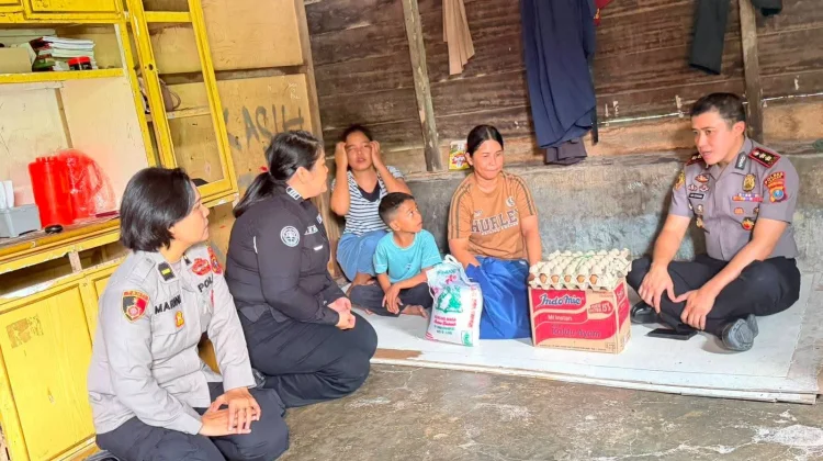 HUT Polwan ke-78, Polres Asahan Berbagi dengan Warga
