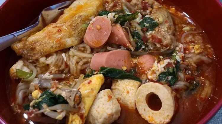 Berani Coba? Kuliner Pedas Kekinian yang Bikin Ketagihan