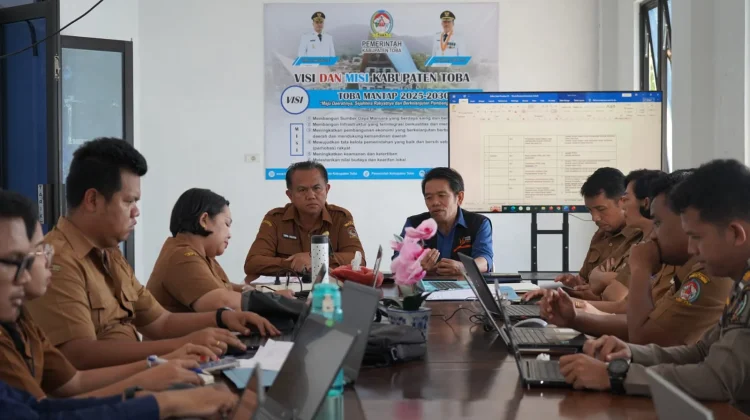 Diskominfo-BPS Toba Perkuat Pengelolaan Data Prioritas