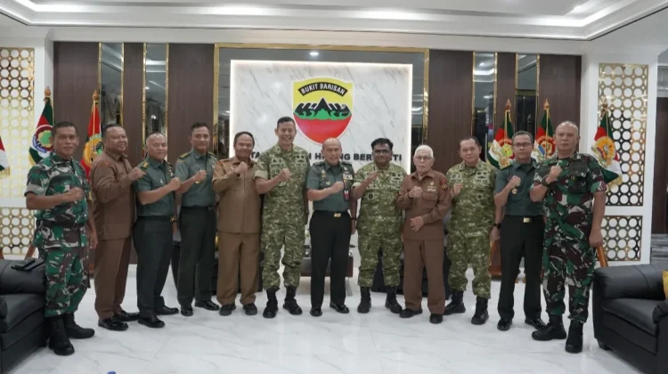 Kapoksahli Pangdam I/BB Terima Audiensi Kepala Pusat Veteran Bacadnas Kemhan