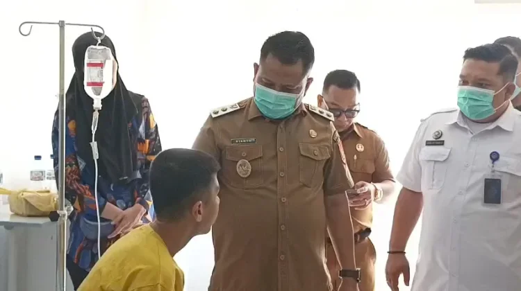 Ketua Satgas MBG Asahan Tinjau Pelajar MTsN 2 yang Diduga Alami Mual dan Muntah