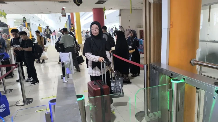 Boarding Kereta, 295.934 Pelanggan Manfaatkan Face Recognition di Stasiun Medan