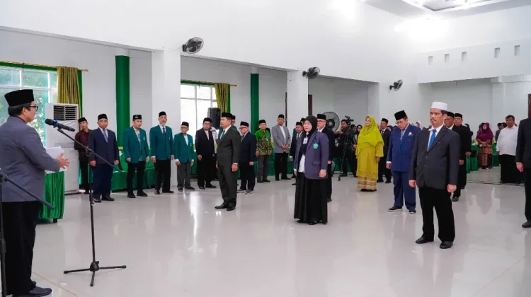 Ketum PB Al Washliyah Lantik Pejabat Perguruan Tinggi, Tekankan Integritas