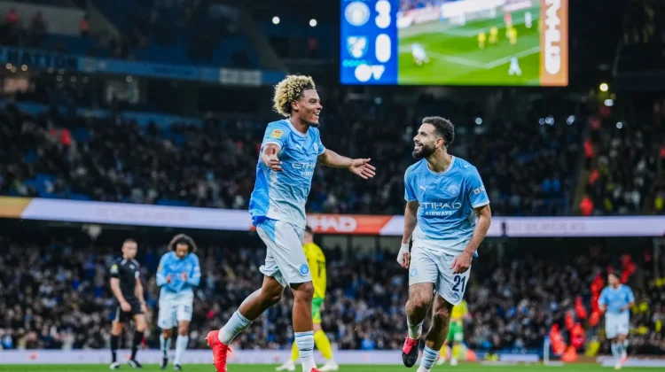 Floyd Samba Gembira dengan Debutnya yang Luar Biasa Bersama Man City