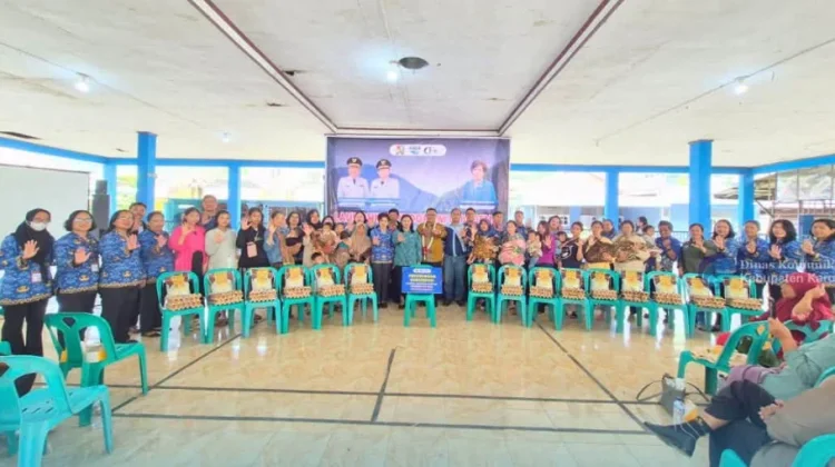 TP PKK Karo Hadiri Launching Program Orangtua Asuh Aqua Reh Jilena
