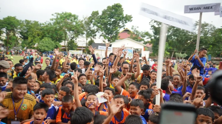 Atlet Ikut Ikut Kejuaraan Sepak Bola Pelajar Antarkecamatan Piala Walkot