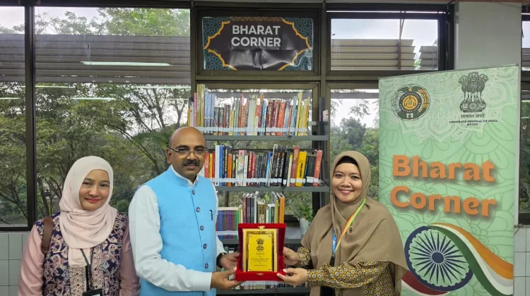 Konsulat India di Medan Tambah Koleksi Buku di Bharat Corner USU