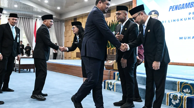Bobby Nasution Lantik Tiga Pejabat Eselon II
