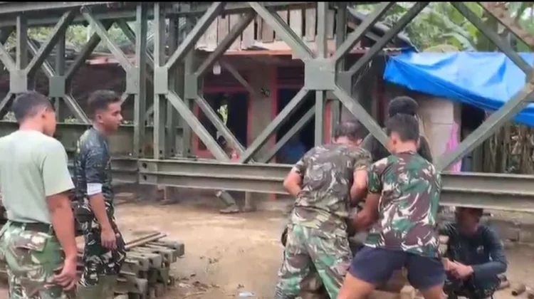 Jembatan Modular di Desa Sihare'o III Nias Capai 64,5 Persen