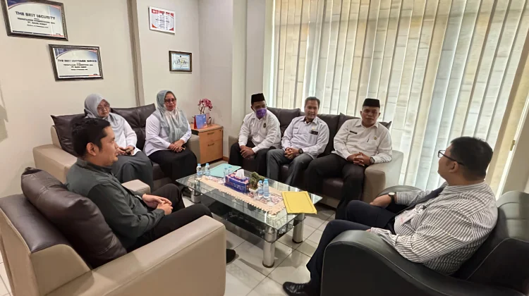 Kemenhaj Sibolga Sosialisasikan Aturan Pendaftaran Haji ke Perbankan