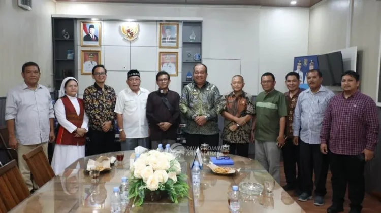 Bupati Terima Audiensi Panitia Pesparani Katolik Asahan