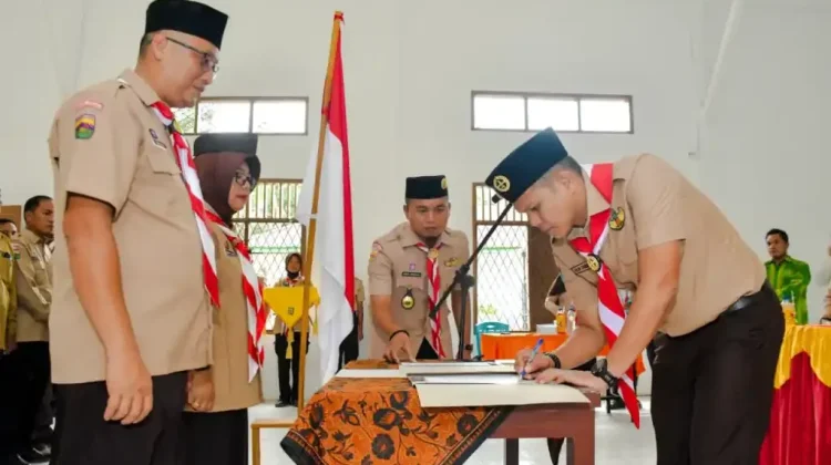 Wabup Sergai Lantik Pengurus Mabiran dan Kwaran Gerakan Pramuka