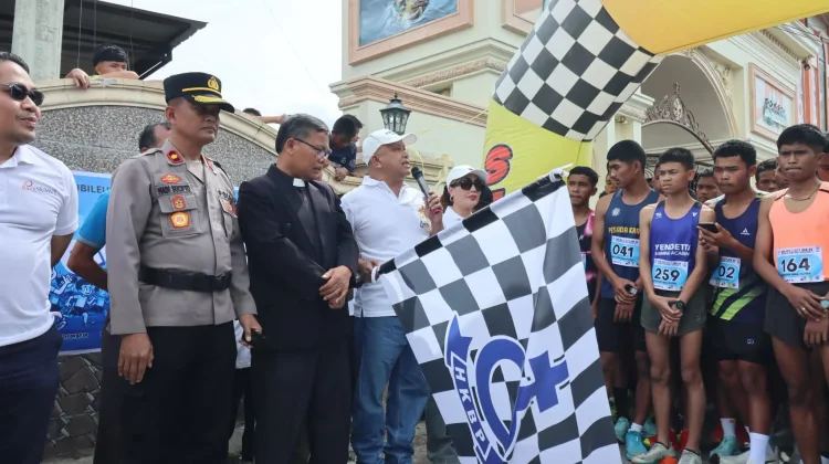 Meriahkan Pesta Jubileum 50 Tahun, HKBP Sidikalang II Adakan City Run Pelajar
