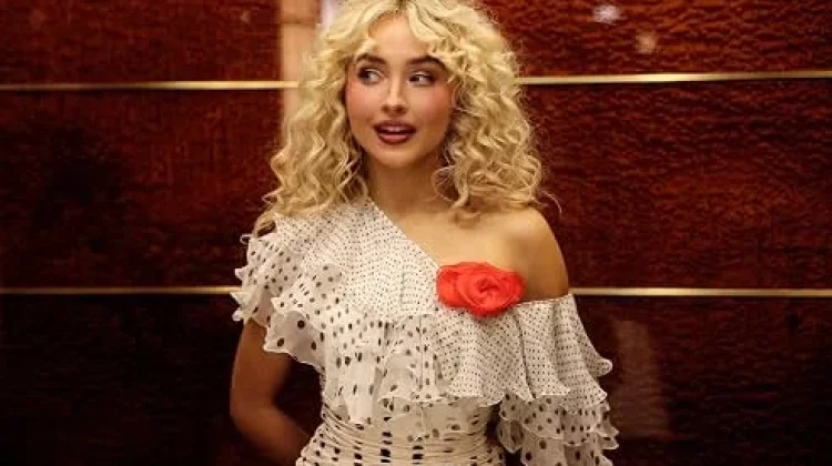 Sabrina Carpenter Perankan Ginger Rogers di Film Fred Astaire.