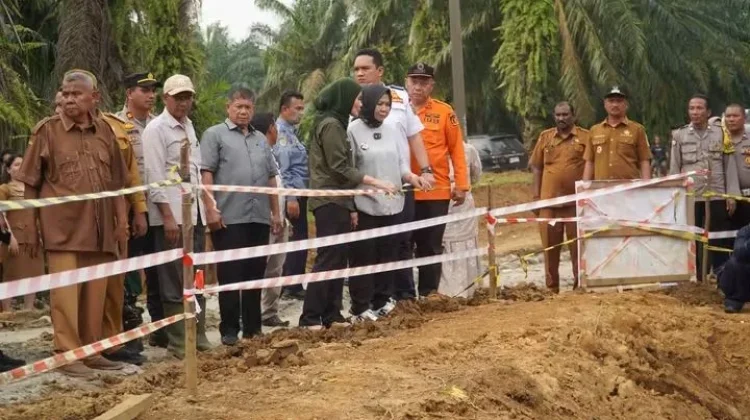 Pemkab Langkat Gerak Cepat Pulihkan Akses Jalan Longsor Salapian