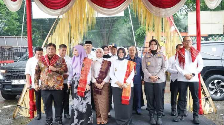 Plt Bupati Langkat Kukuhkan Pengurus PMS, Ajak Perkuat Persatuan