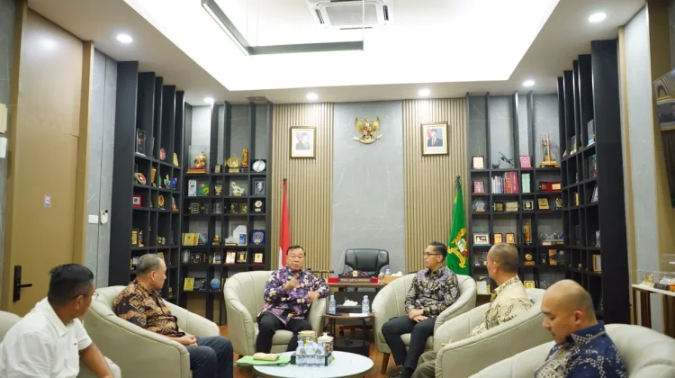 Rico Waas Tawarkan TPU Simalingkar B Atasi Keterbatasan Lahan Makam