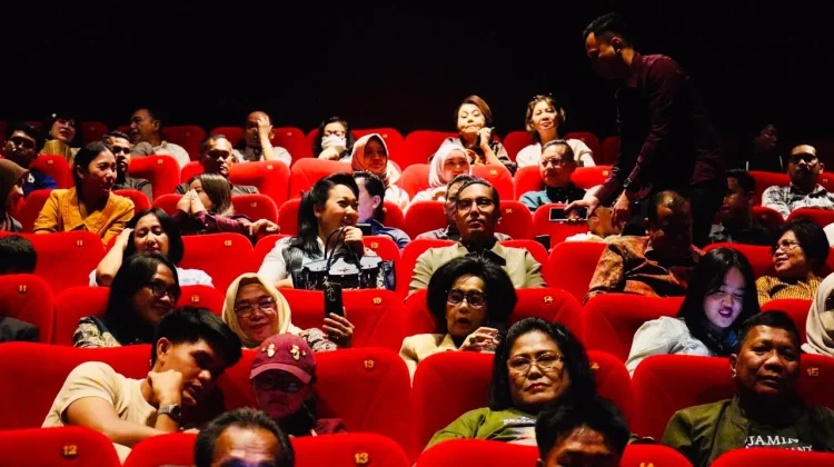 Rico Waas Tersentuh Saksikan Kisah Perjuangan Djamin Ginting di Layar Lebar