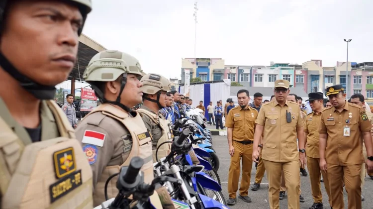 Rico Waas Temukan Kendaraan Dinas Tak Bayar Pajak, tanpa Plat dan Kaca Spion