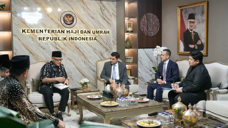 Kemenhaj Bahas MoU Wisata Jemaah Indonesia-Yordania