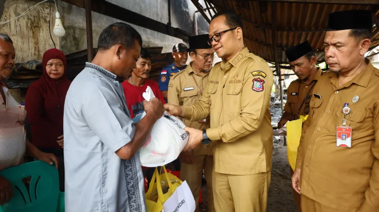 Fadly Minta Warga Tanjungbalai Waspadai Risiko Kebakaran di Rumah