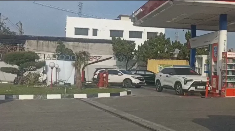 Pengisian BBM Berjalan Baik Tidak Antri Panjang