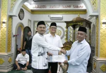 Safari Ramadan, Pemkot Tanjungbalai  Serahkan Voucher 5 Juta