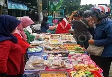 Pembeli Serbu Toko Kue Seputaran UMSU Selama Ramadan