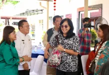 Wesly Ajak Tim HKBP Jati Waringin Nikmati Kuliner Siantar