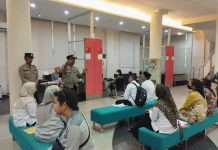 Sat Binmas Ajak Warga Lebih Waspada