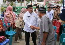 Wali Kota Pematangsiantar Serahkan Santunan dan Hibah di Masjid Amaliyah