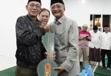 Bupati Tapsel Apresiasi Pembangunan Huntara Korban Bencana