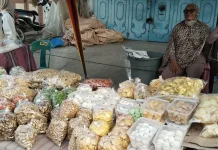 H-6, Penjual Kue Lebaran Mulai Ramai di Tanjungbalai